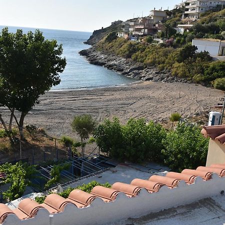 Irene'S Beach Front House Vromopousi 외부 사진