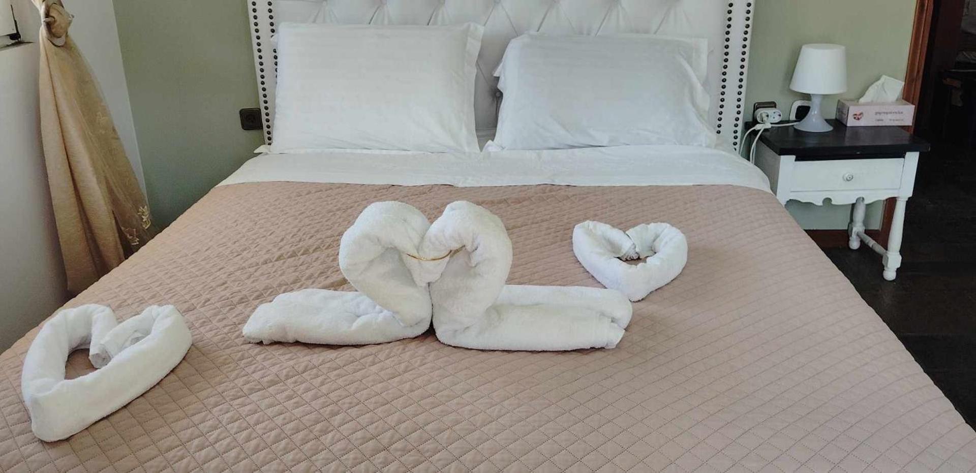 Irene'S Beach Front House Vromopousi 외부 사진